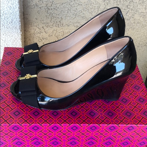 Tory Burch Wedge - Picture 4 of 6